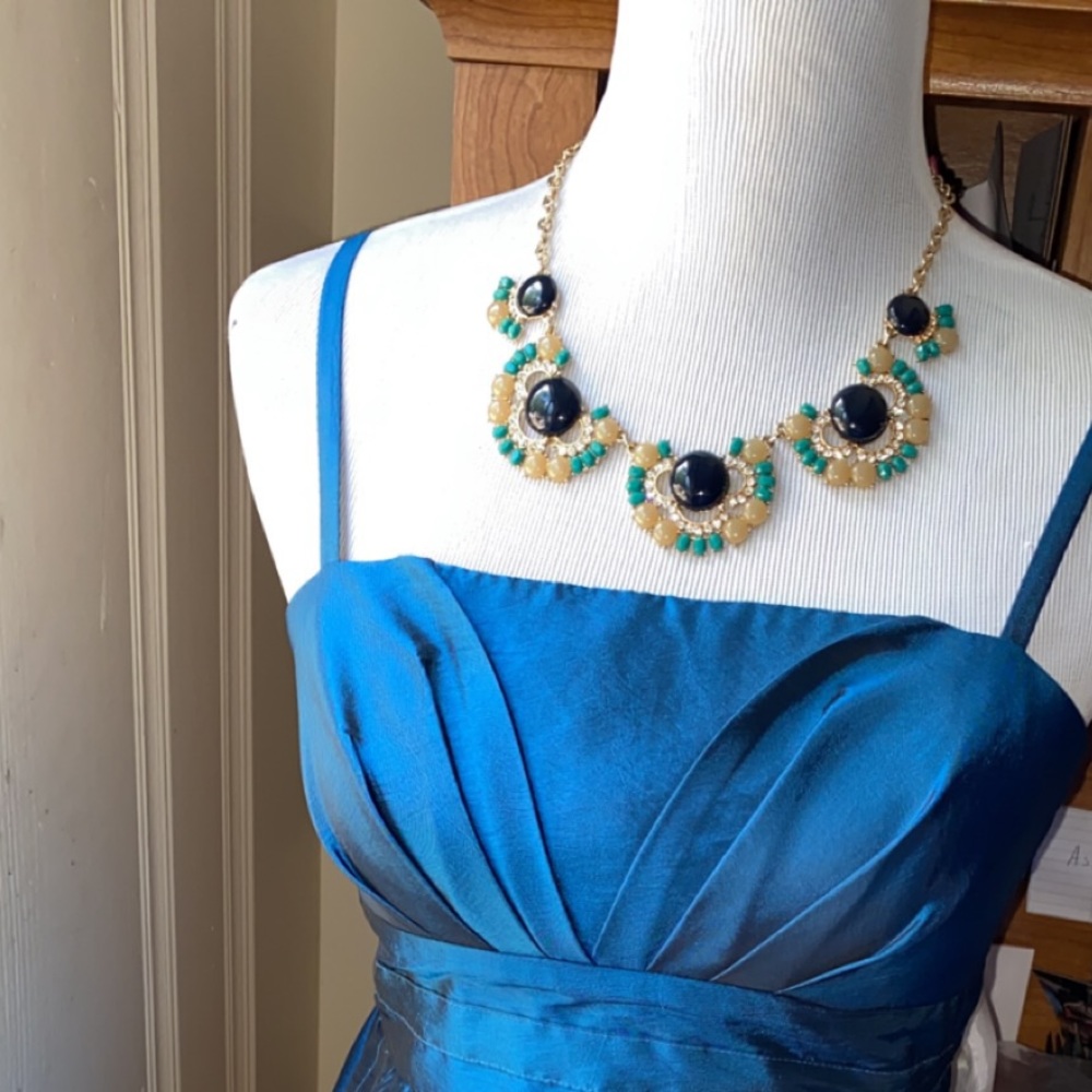 Short homecoming or formal event dress